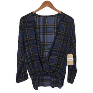 WS149 NWT Peppermint USA Open Front Blouse Top S